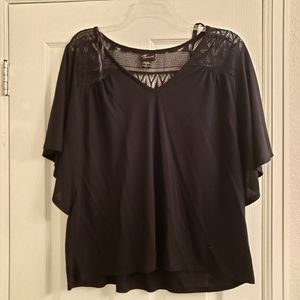 Torrid size 2 black shirt